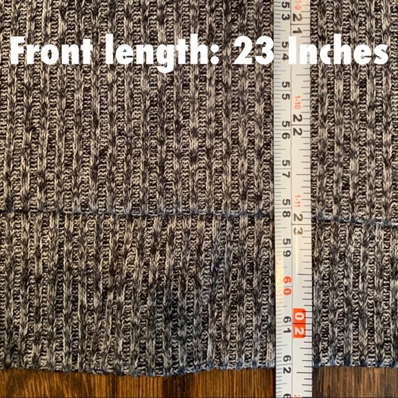 Gap long sleeve cowl neck sweater size: S - Picture 6 of 11